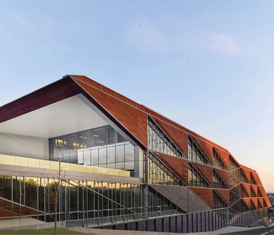 Weathering steel curtain walls Weathering steel curtain walls